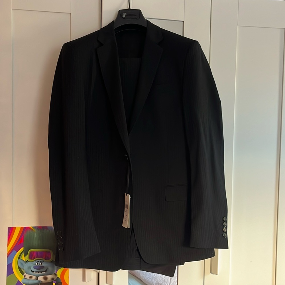Brand new Versace suits and pants combo size 48
